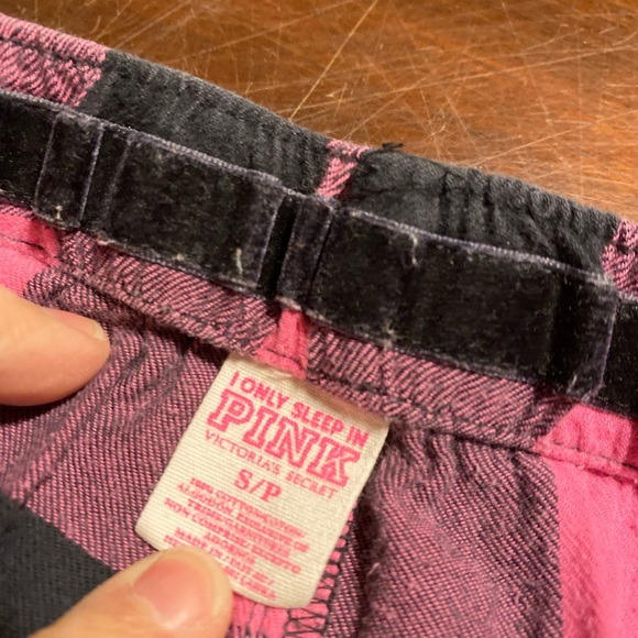 PINK Victoria's Secret Pink and Black Checkered Joggers - Picture 4 of 4